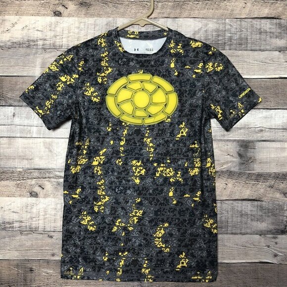 Boy's Under Armour Pixeled HeatGear Compression Shirt (Youth Large) - Picture 1 of 8